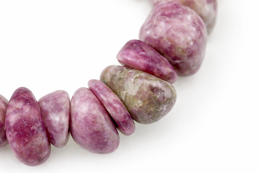 Браслет с лепидолитом - чипсы