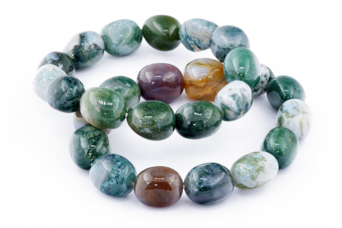Moss agate bracelet – Gem featuring polished natural crystals in shades of green, brown, and white, perfect for crystal jewellery and healing crystal collections.