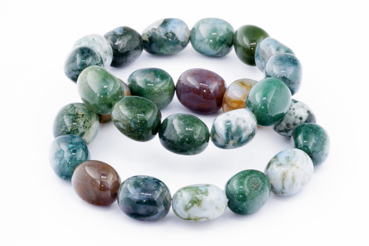 Moss agate bracelet – Gem featuring polished natural gemstones in various shades of green, white, and brown, ideal for crystal lovers and healing crystal enthusiasts.
