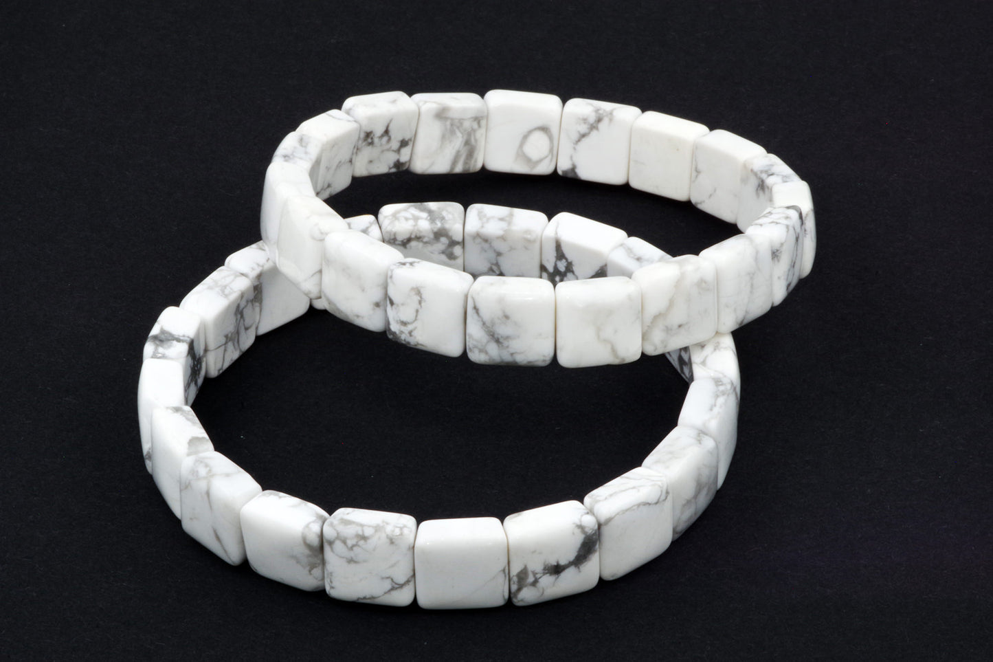 Howlite bracelet – Square