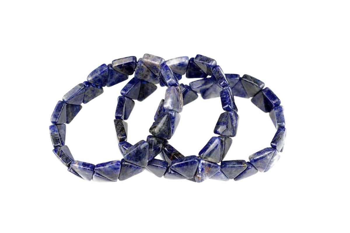 Three blue sodalite crystal bracelets featuring polished triangular beads, styled as Sodalite bracelet – Triangle for natural crystal jewellery lovers.
