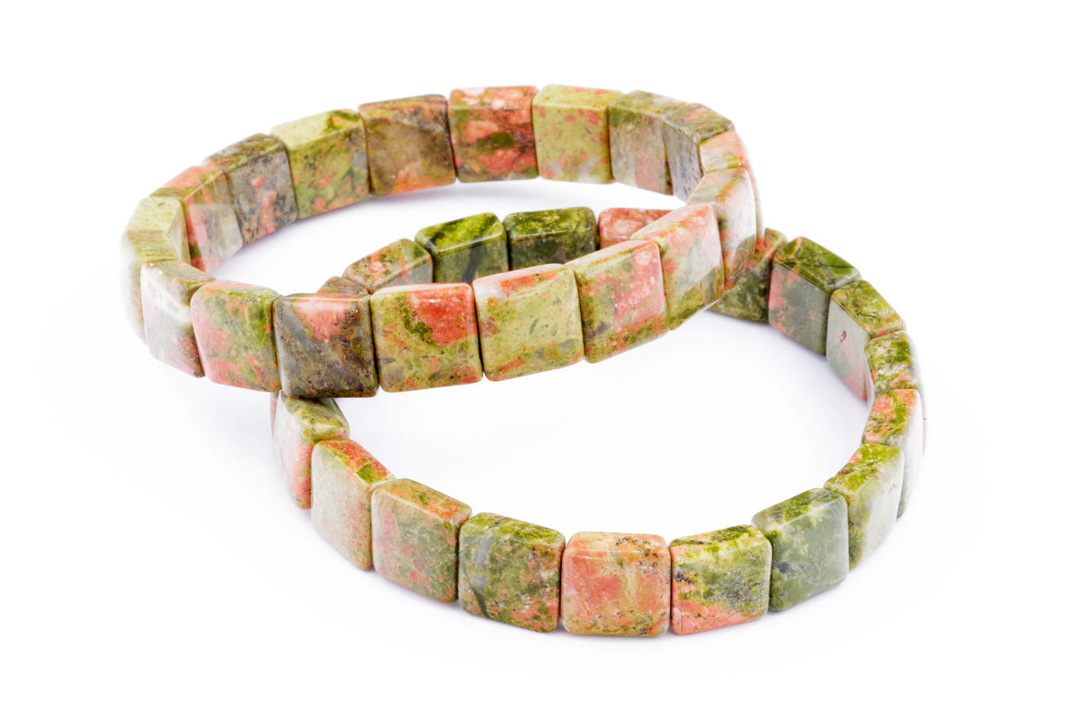 Unakite bracelet – Square featuring polished green and pink natural crystal gemstone beads arranged in a double-strand design, ideal for crystal healing and stylish wear.
