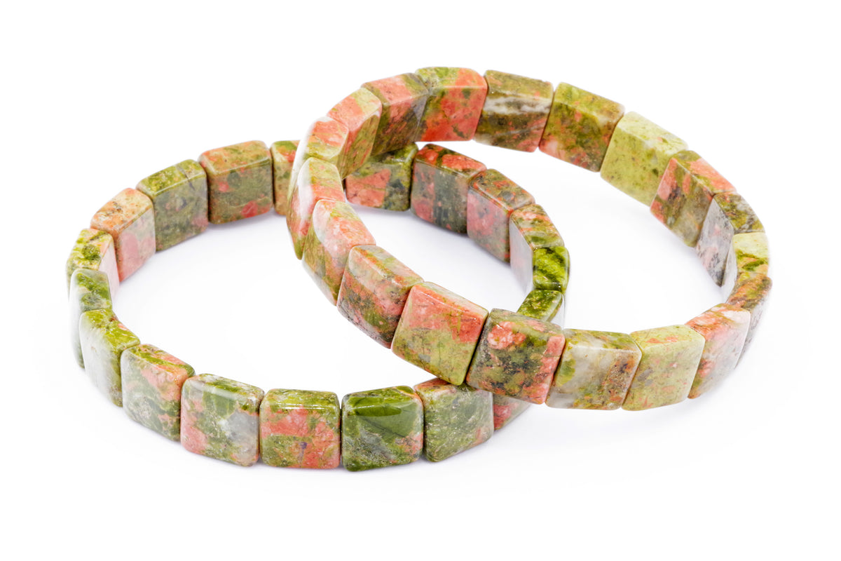 Two polished Unakite bracelet – Square pieces featuring natural green and pink gemstone squares arranged on elastic bands for versatile crystal jewellery.