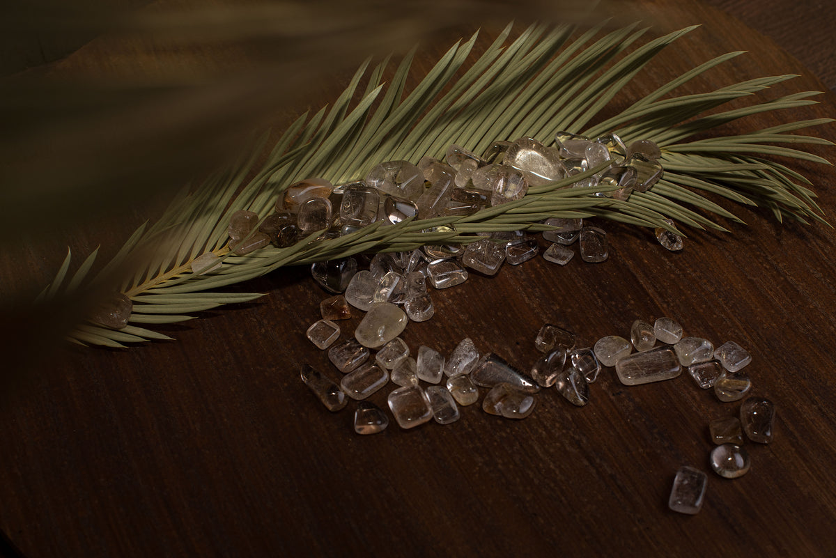 Rutile quartz XS - www.Crystals.eu