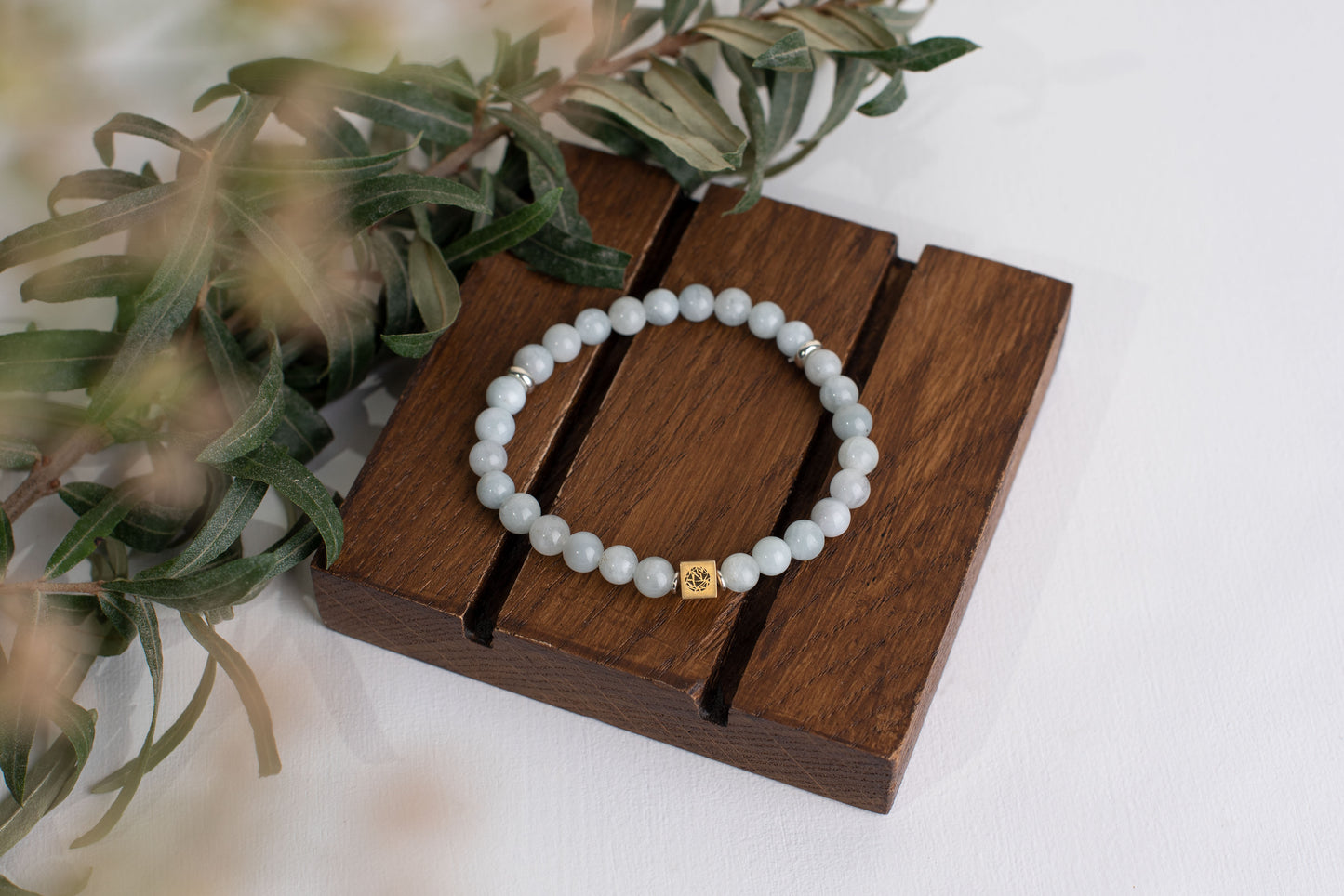 Aquamarine bracelet – 925 silver - 6mm - www.Crystals.eu