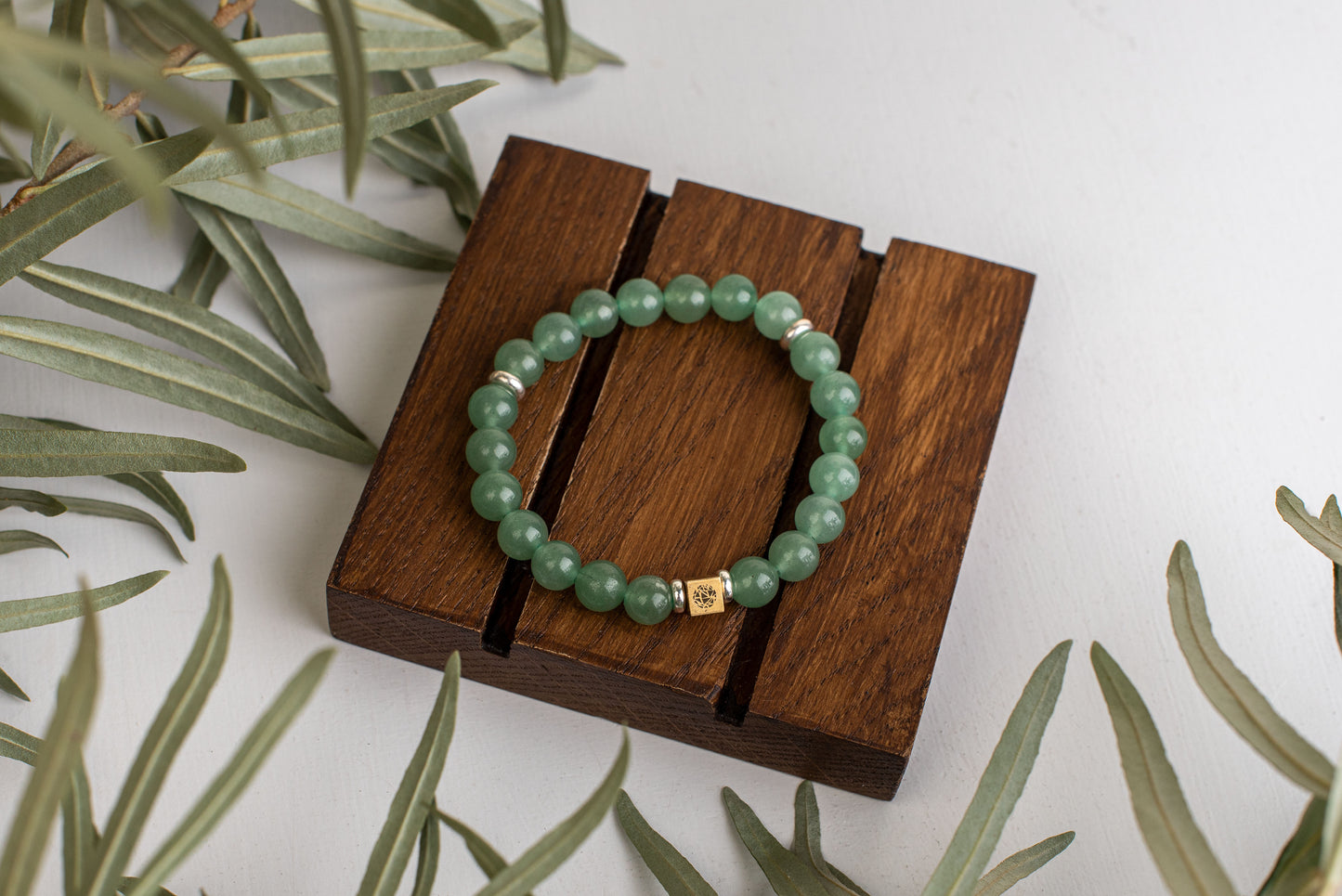 Aventurine bracelet – 925 silver - 8mm - www.Crystals.eu