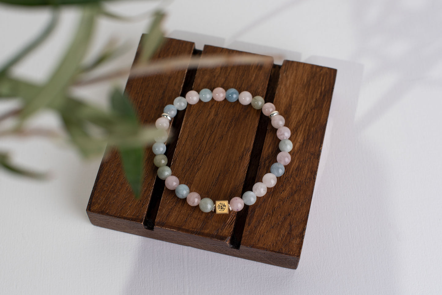 Beryl bracelet – 925 silver - 6mm - www.Crystals.eu