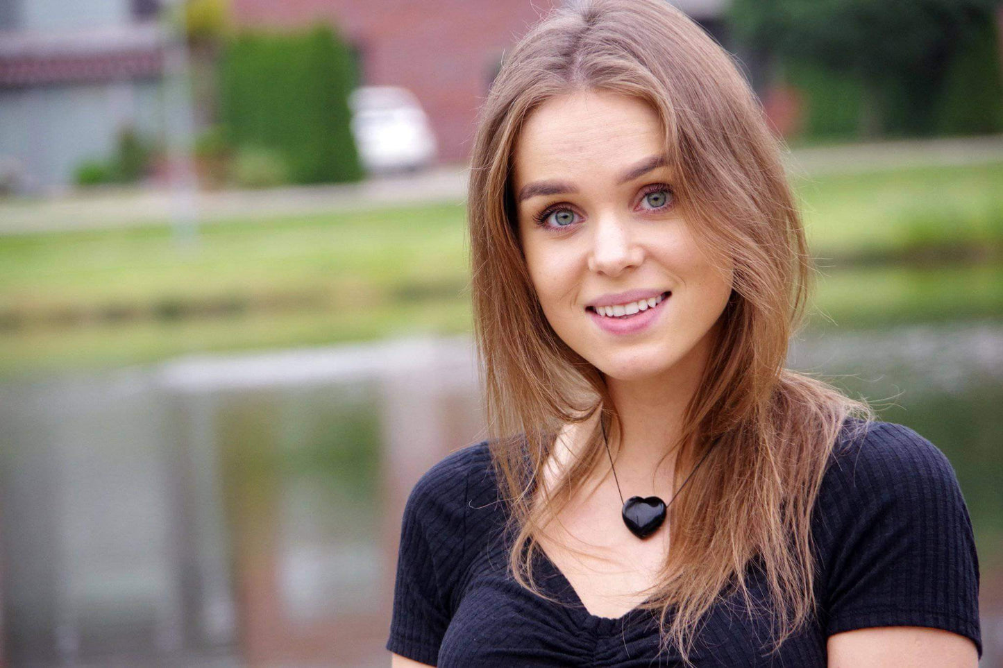 Black Onyx pendant – Heart