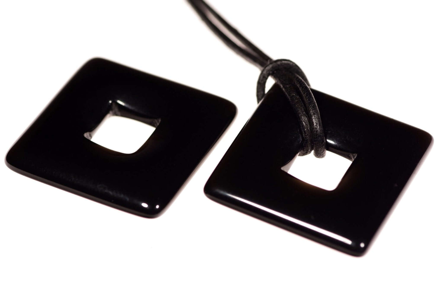 Black onyx pendant – Square Donut 28mm