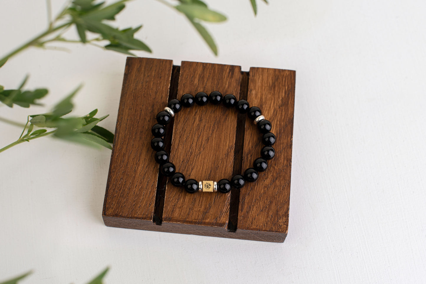 Black onyx bracelet – 925 silver - 8mm - www.Crystals.eu