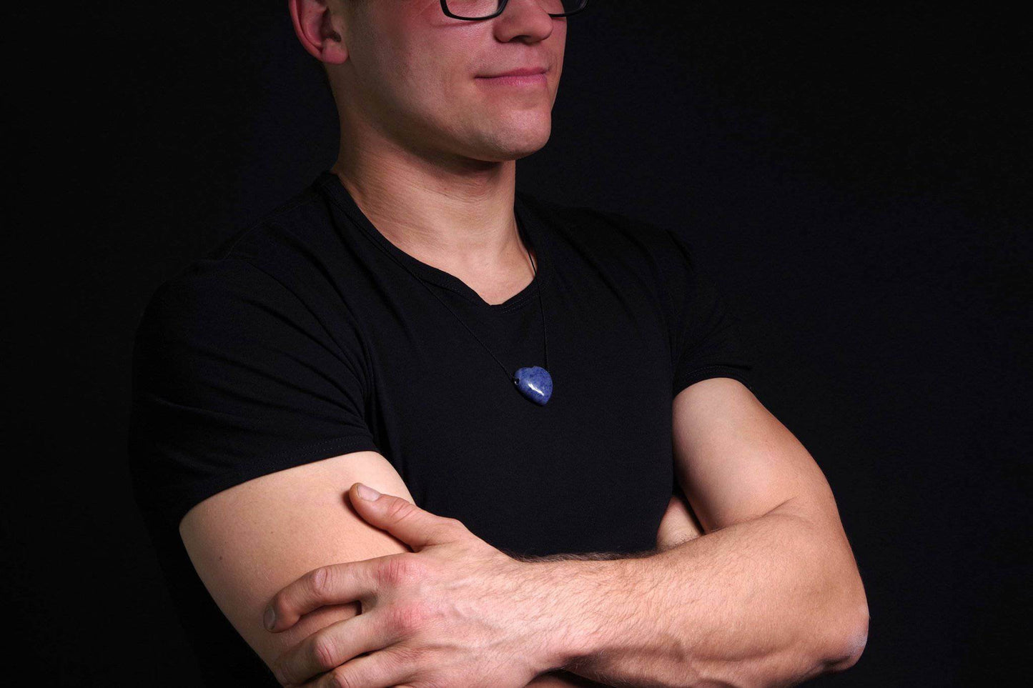 Blue quartz pendant – Heart