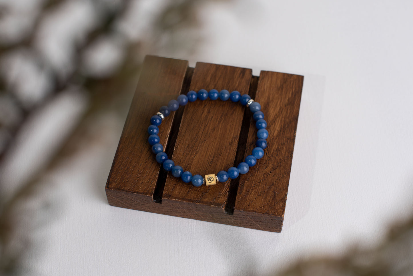 Blue quartz bracelet – 925 silver - 6mm - www.Crystals.eu