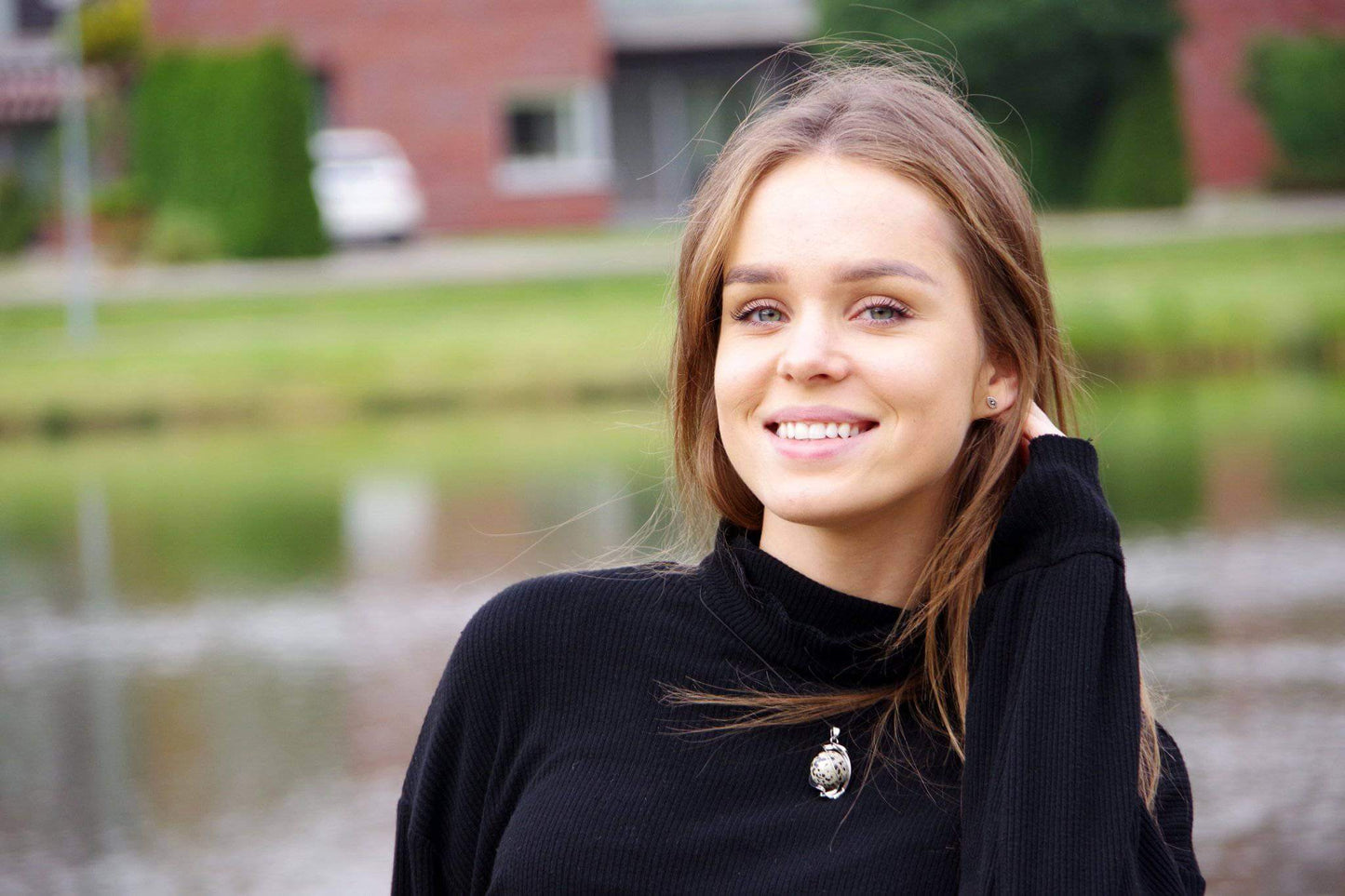 Dalmatian jasper pendant sphere – 20mm