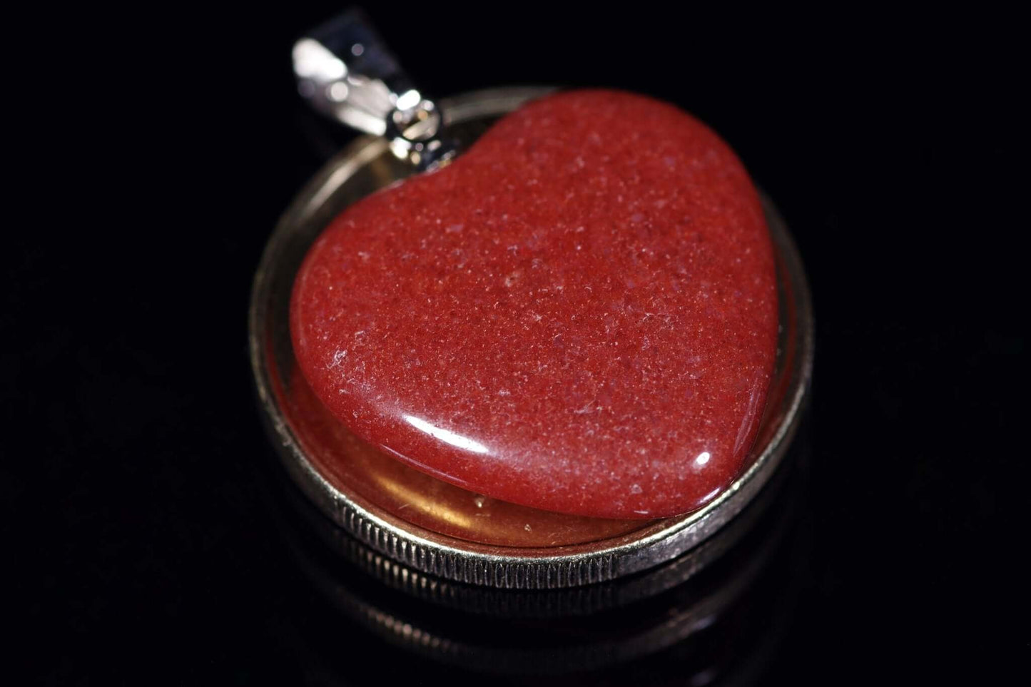 Fire quartz pendant – Heart