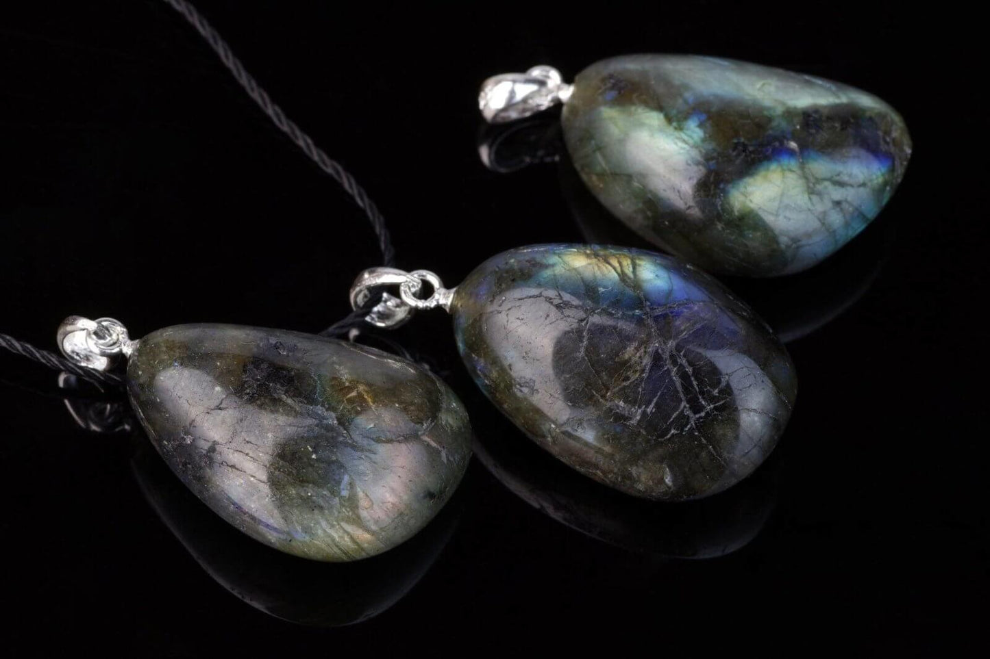 Labradorite pendant – 925 silver