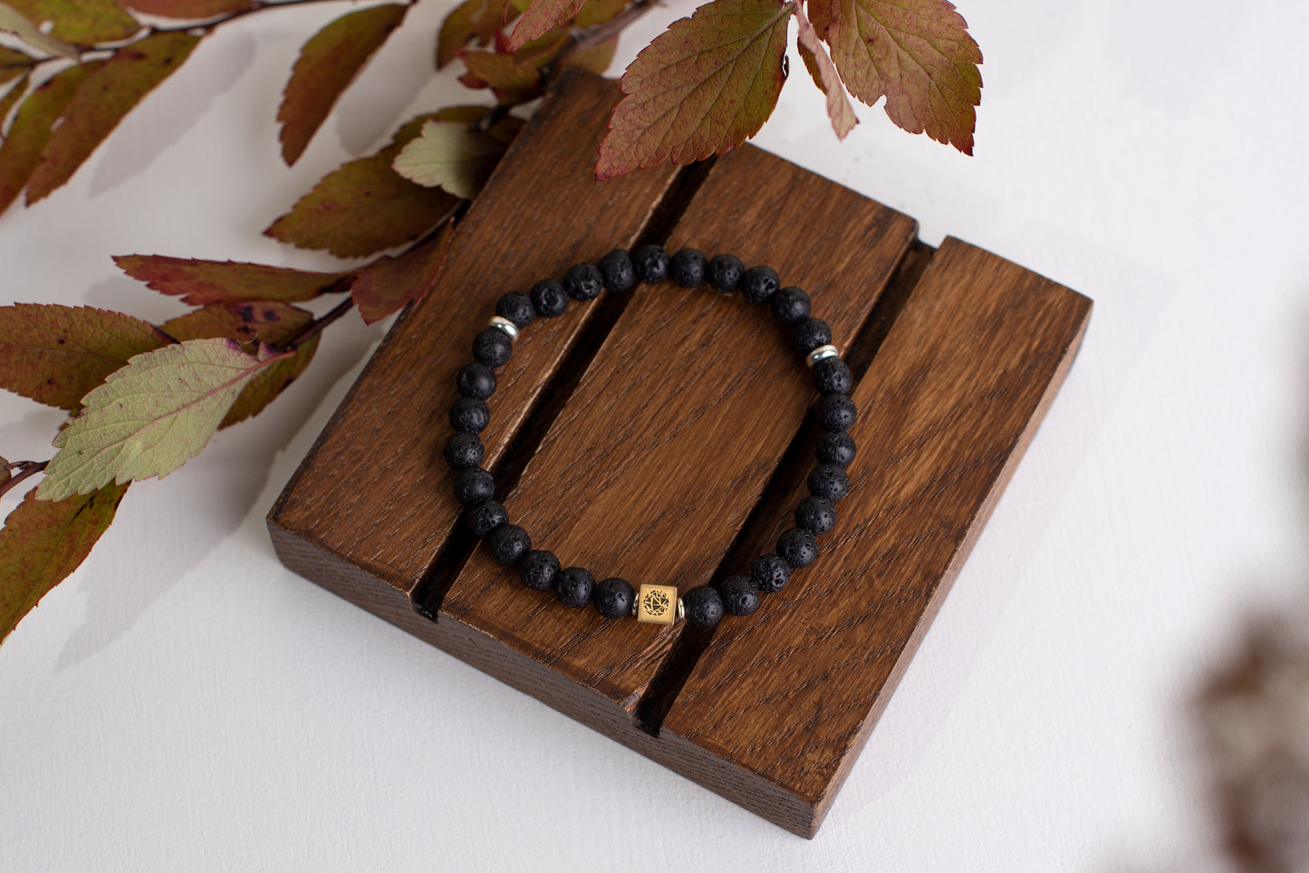 Lava bracelet – 925 silver - 6mm - www.Crystals.eu