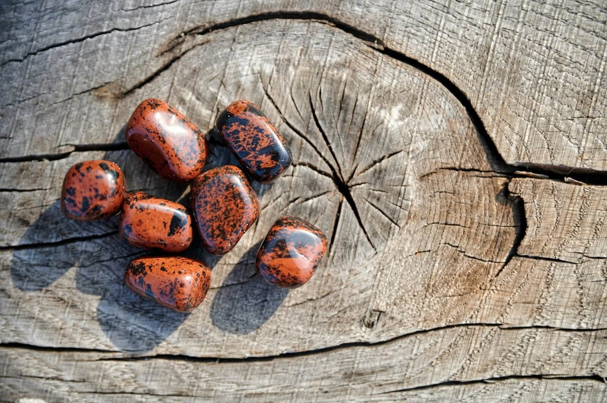 Mahogany obsidian