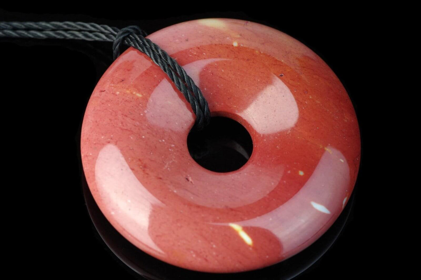 Mookaite Jasper pendant – Donut 30mm