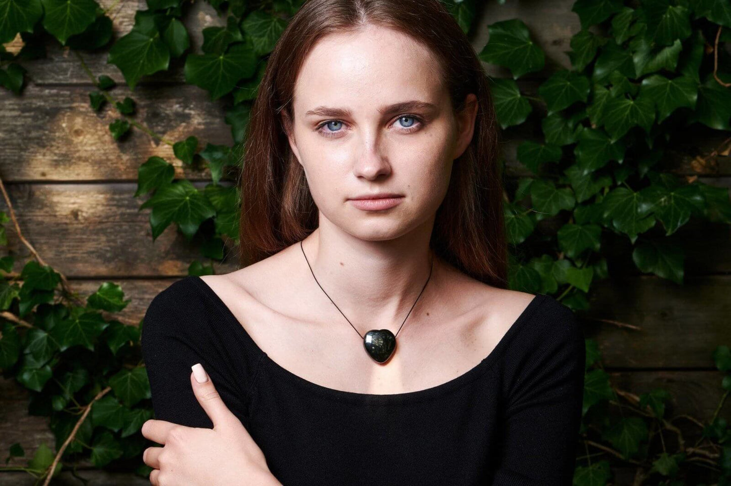 Moss agate pendant – Heart