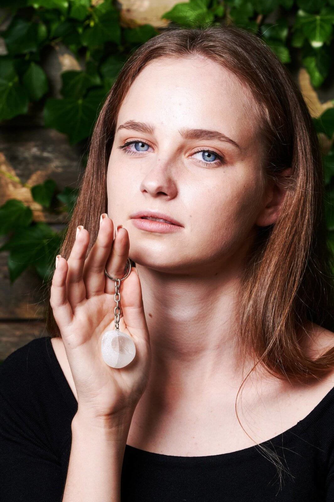 Quartz keychain – Window