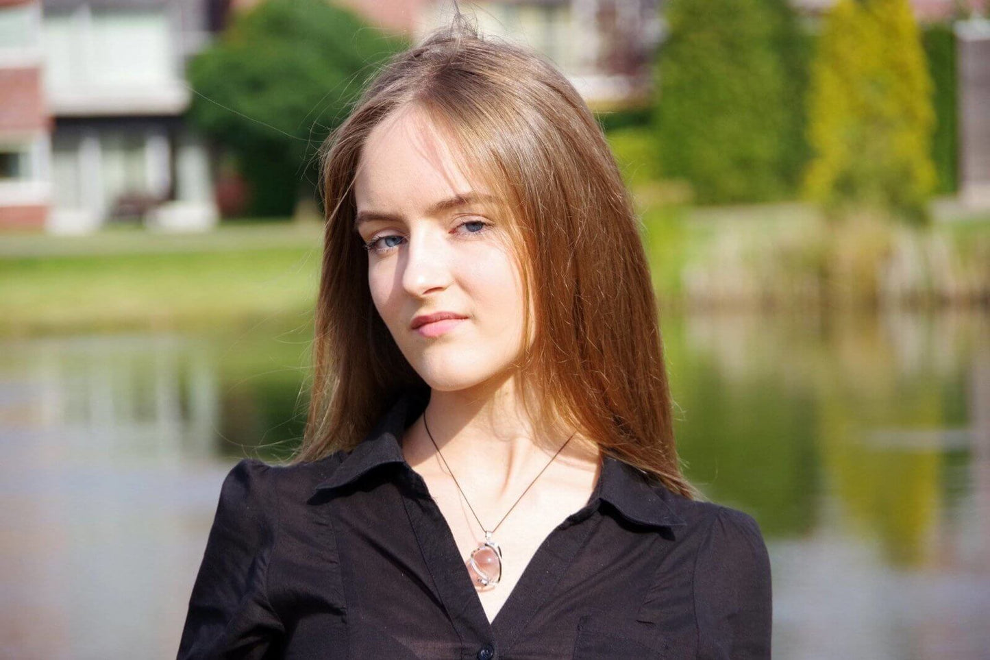 Quartz pendant sphere – 20mm