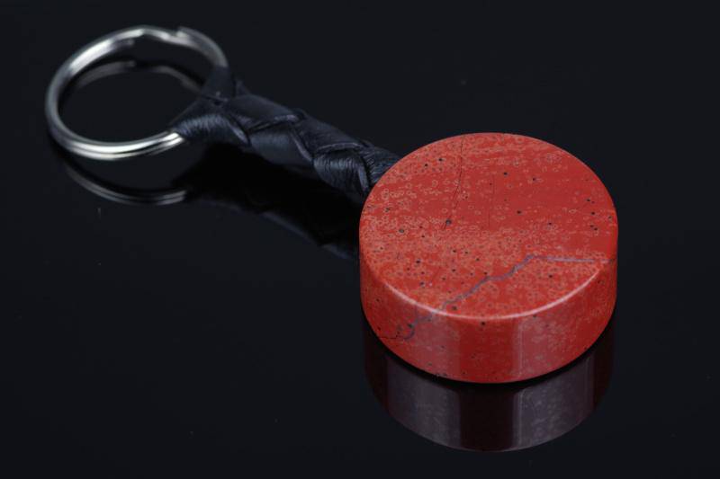 Red jasper keychain – Leather