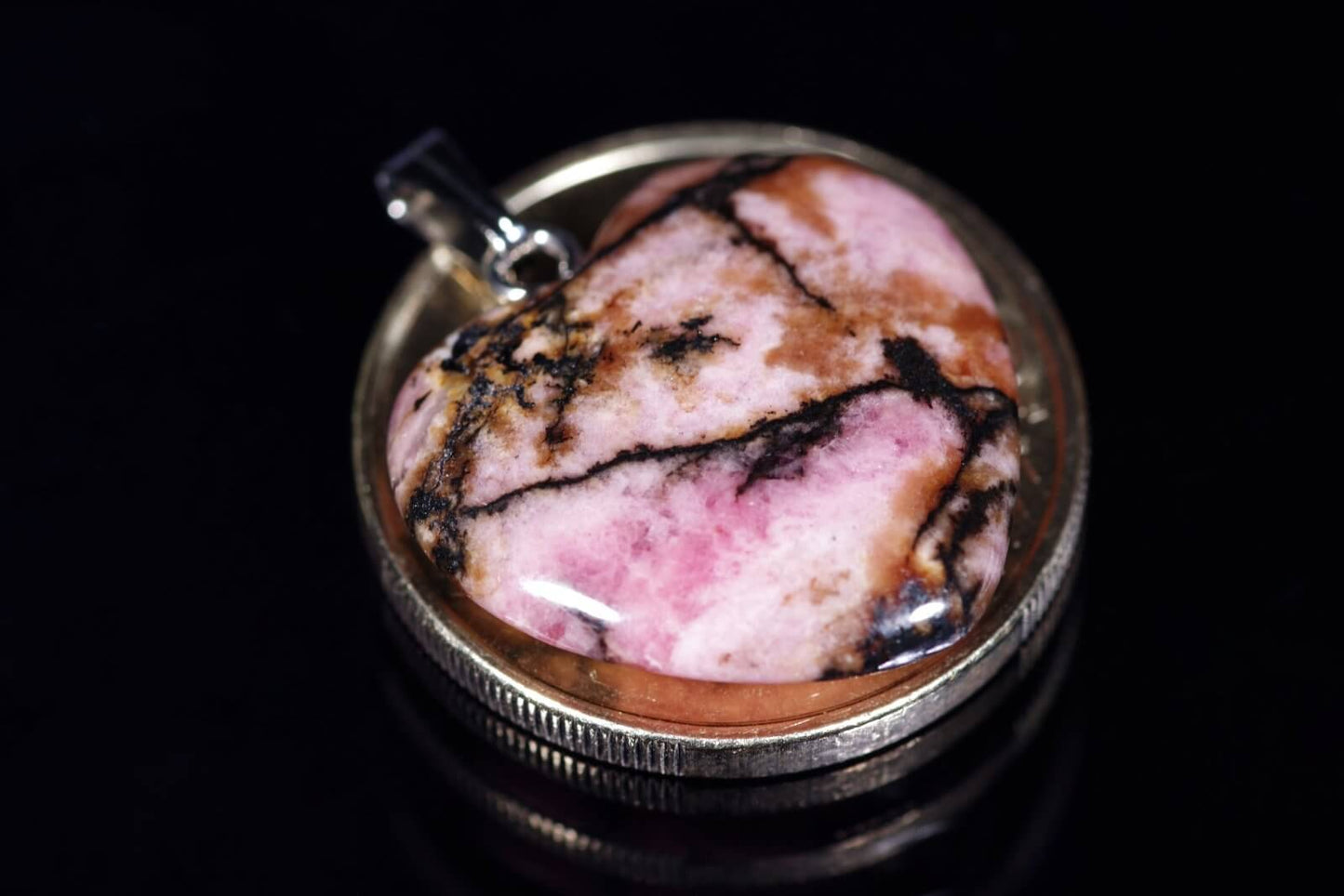 Rhodonite pendant – Heart