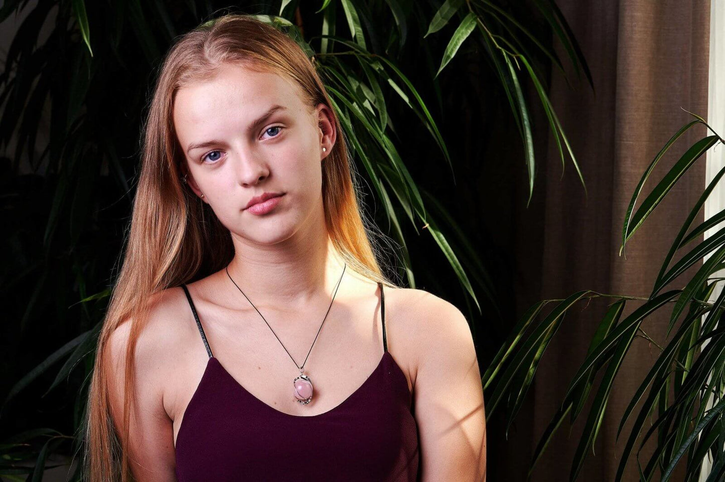 Rose quartz pendant sphere – 20mm