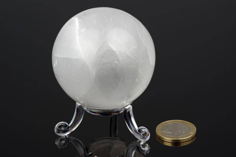 Selenite sphere – 55-65mm