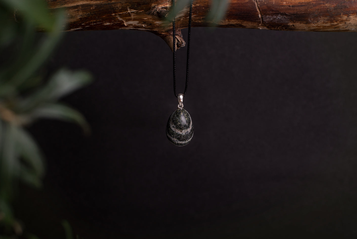 Silver eye – 925 silver - www.Crystals.eu