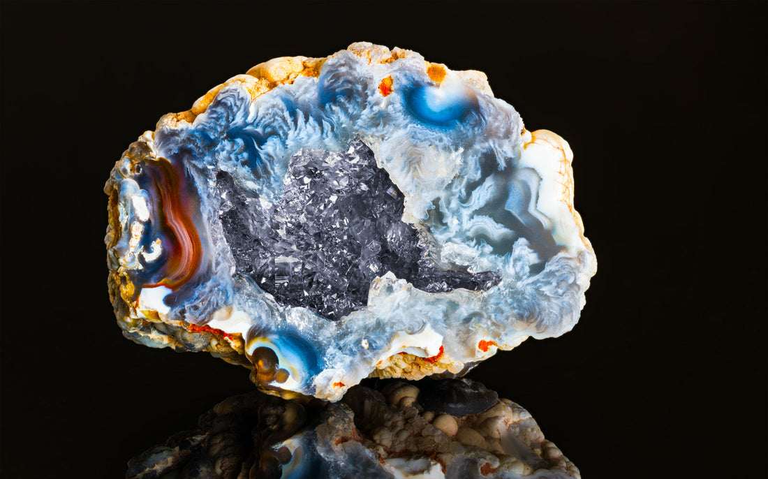 Agate geode: Formation & Geology Varieties