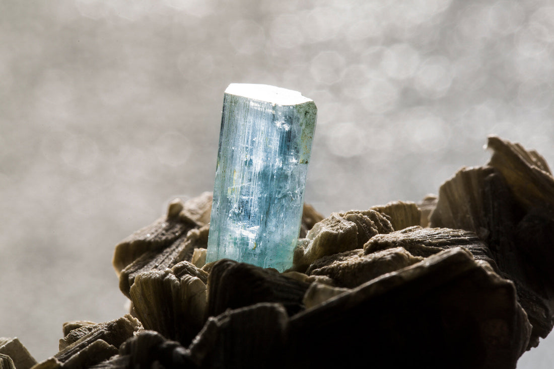 Tide‑Lore Atlas: Aquamarine — Legends & Myths