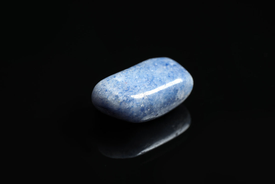 Blue Quartz: Grading & Localities