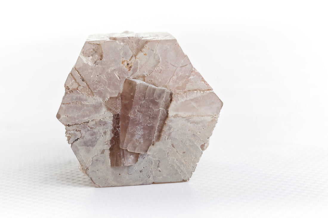 Caramel Constellations: Brown Aragonite — Grading & Localities