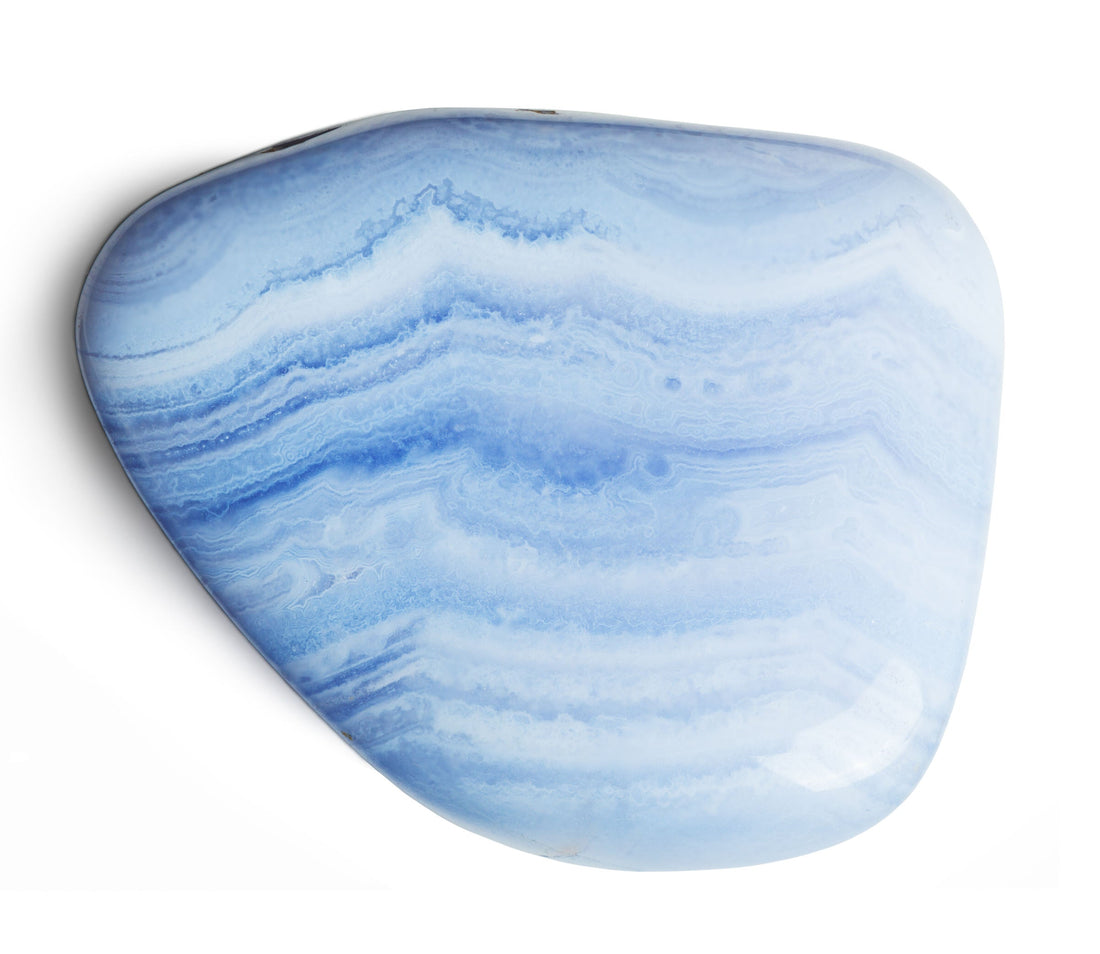 Chalcedony Spell — “Seven‑Band Harbor Voice”