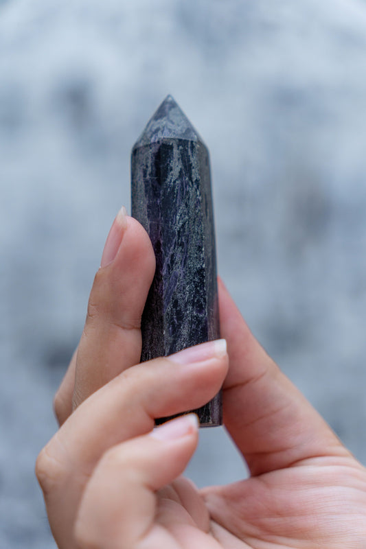 Hypersthene: History & Cultural Significance