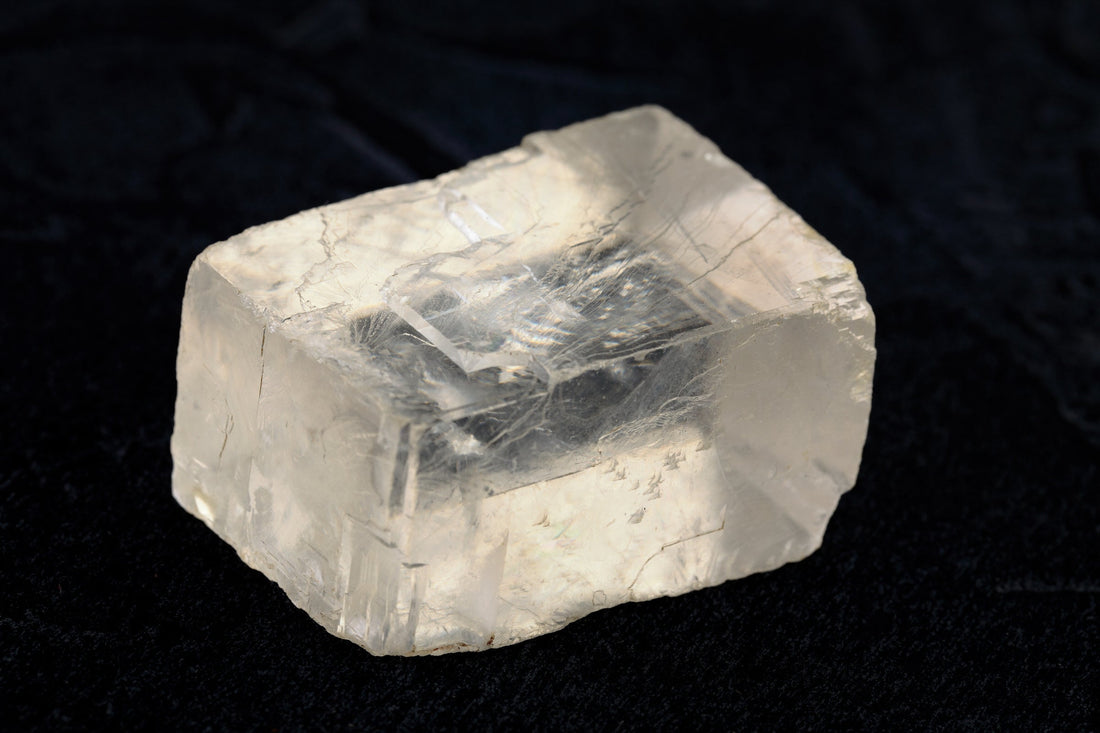 Iceland Spar: Mythical & Magic Uses — Practical Guide