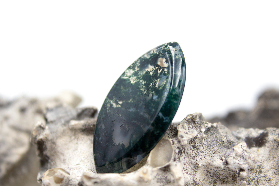 Moss agate: History & Cultural Significance