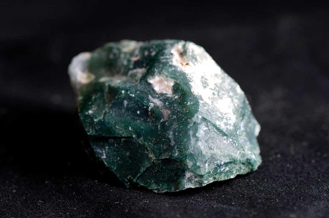 Moss agate: Formation & Geology Varieties