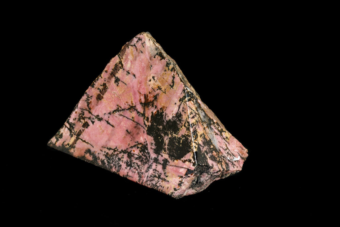Rhodonite: Grading & Localities