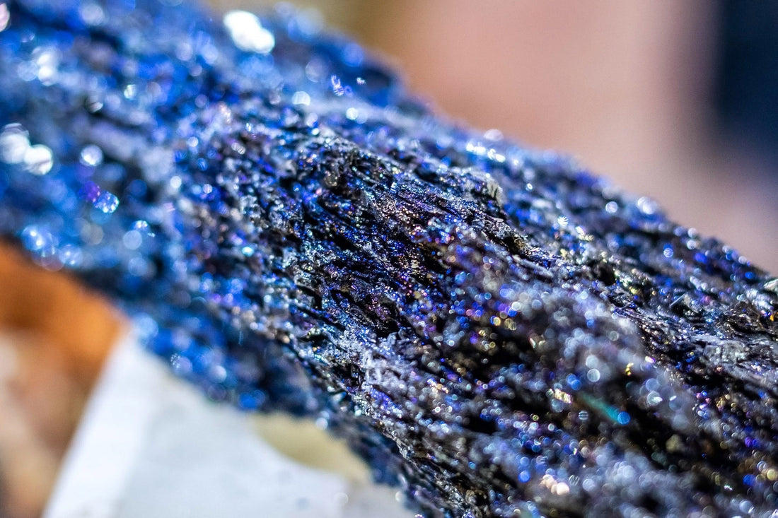 Silicon Carbide (Moissanite / Carborundum): Grading & Localities