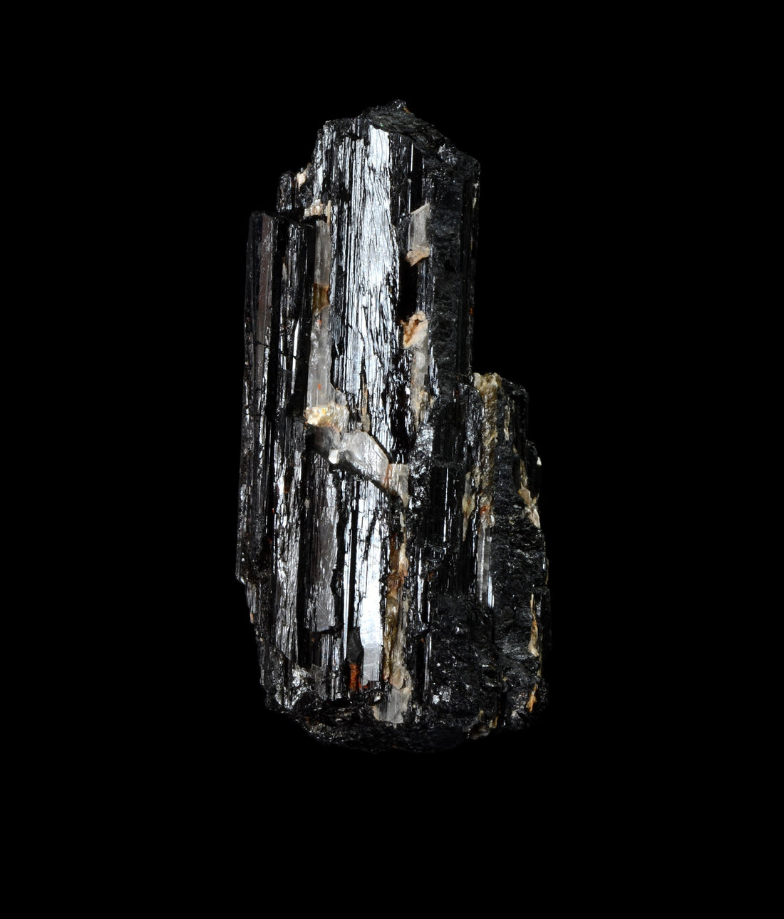 Spell for Tourmaline (Schorl): “Night Gate, Quiet Heart”