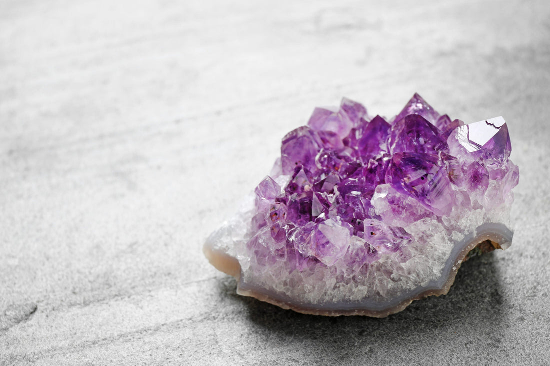“The Hour of the Violet Cup” — An Amethyst Legend