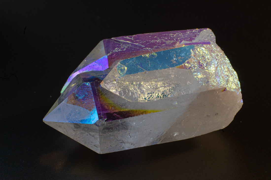 Angel Aura Quartz: Formation, Geology & Varieties