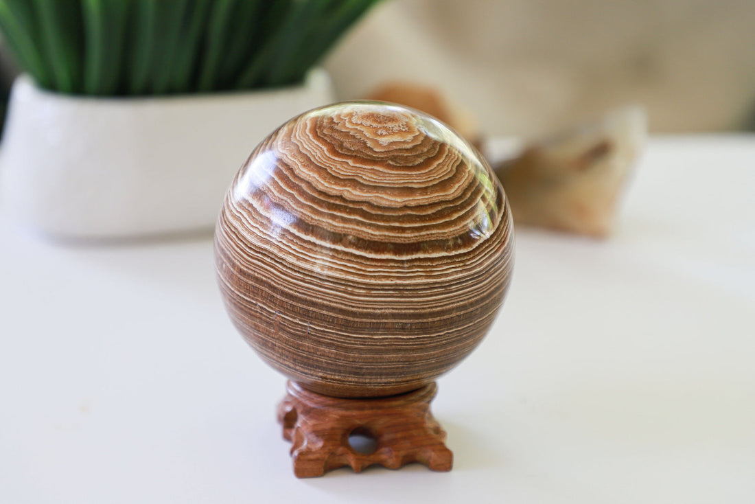 Aragonite: Formation, Geology & Varieties