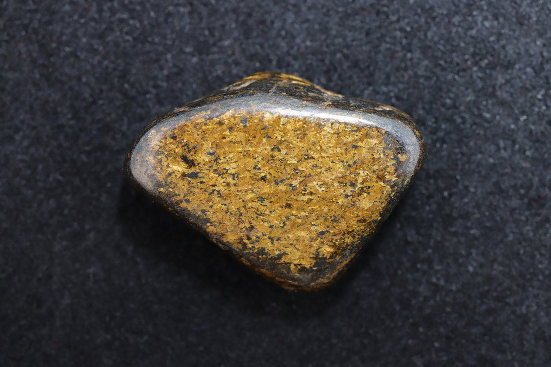 Bronzite: Grading & Localities