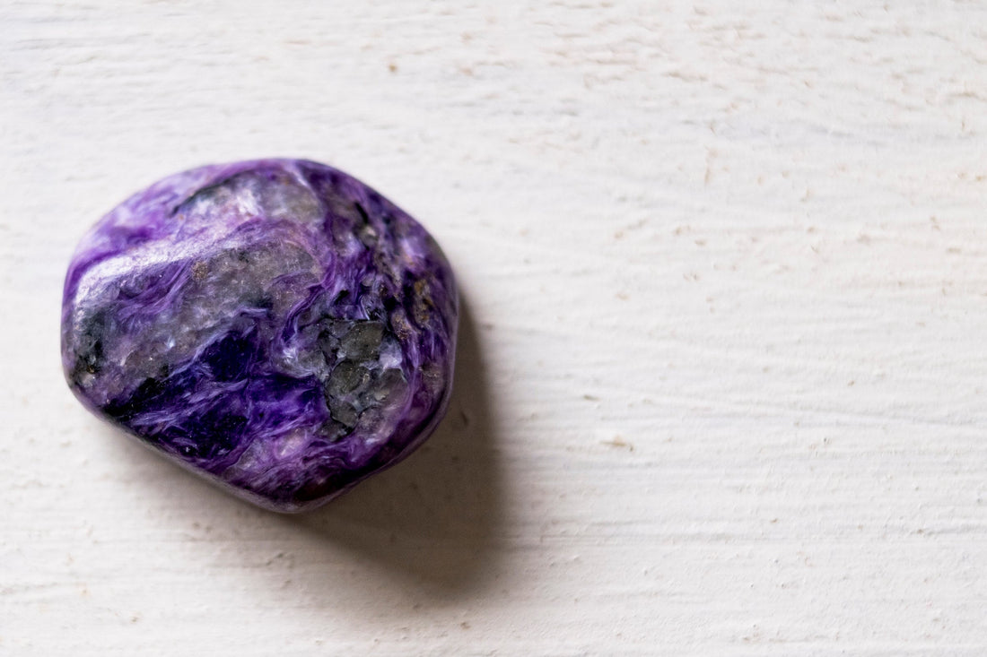Charoite: Formation & Geology Varieties