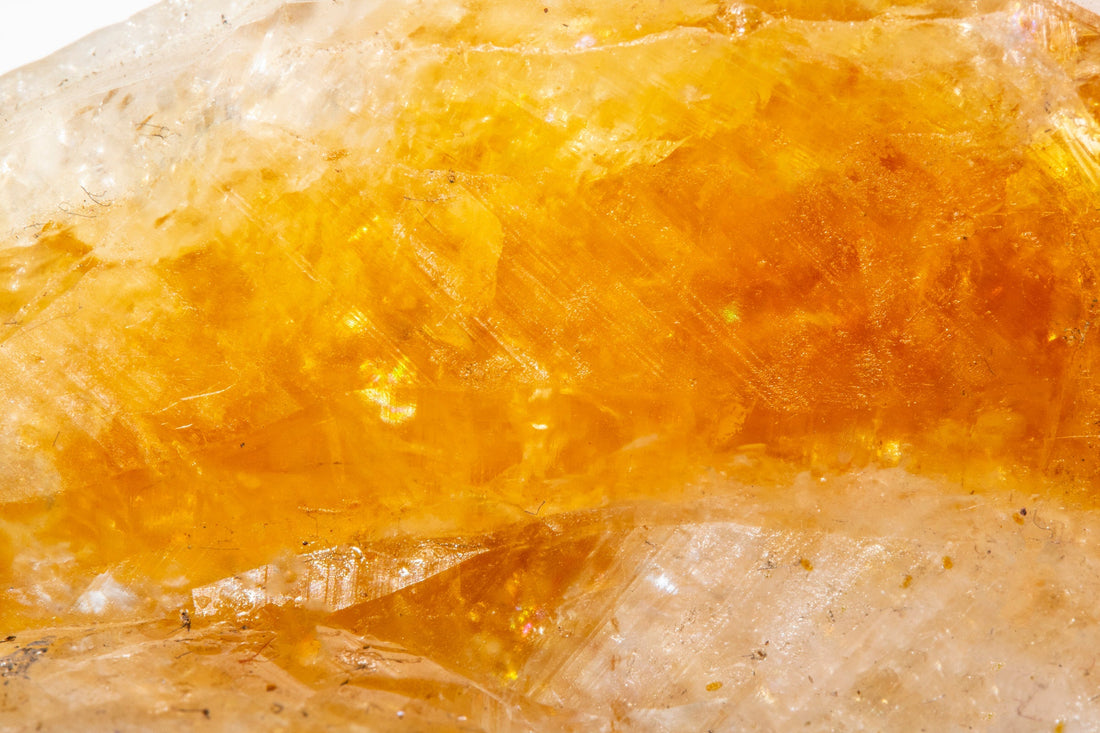 Fire Quartz (Hematoid Quartz): Formation, Geology & Varieties