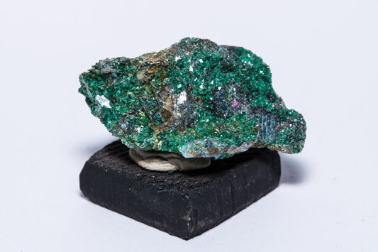 Fuchsite: Mythical & Magic Uses — Practical Guide