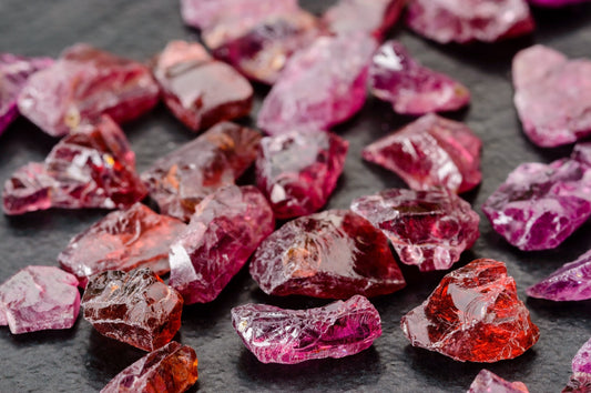 Garnet: Physical & Optical Characteristics